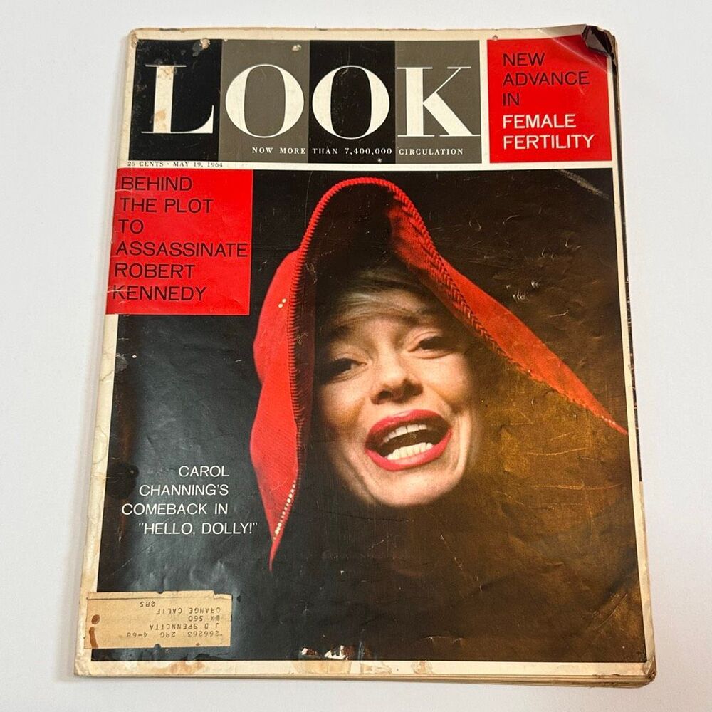 Vintage LOOK Magazine Lot (3) 1945, 1955, 1964 - Picture 10 of 16